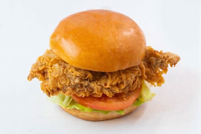 Crispy Chicken Burger 香脆雞肉漢堡